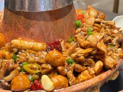 -老佛爷铜炉蛙锅(东门老街店)