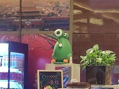 -大中华希尔顿酒店-念自助餐·嗨啤·小龙虾