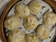 -馋三尺蟹粉小笼(人民广场店)