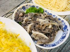 -楼外楼大刀肉传统火锅居(幸福街店)