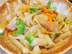 阿婆鸡豆凉粉-阿婆情腊排骨火锅·野生菌季(古城旗舰店)