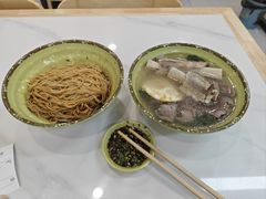 -雪花龙吊龙牛肉面(三山街店)
