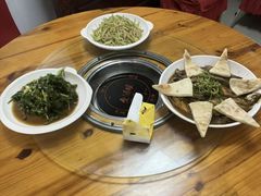 -小胡子农家菜馆