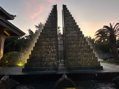 -海南清水湾莱佛士酒店