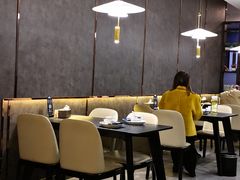 大堂-潮三爷砂锅焗海鲜·生腌·海鲜粥(朝晖店)