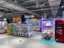 -利奥梦幻主题乐园(爱琴海购物公园店)