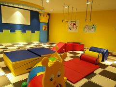 -爱萌盟婴童成长中心(泛悦店)