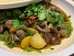 -有红鸡毛店·川菜(建设路店)