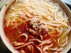 -亮亮面馆(经六路店)