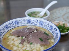 -一间楼牛羊肉泡馍馆(东一路店)