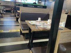 -黄记煌三汁焖锅(渝北金港国际店)