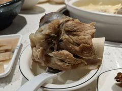 -三人行骨头王火锅(长寿店)