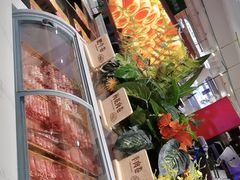-享遇.锅姥姥牛排海鲜自助(小寨店)