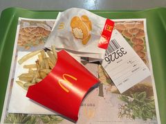 -麦当劳(杨林得来速店)