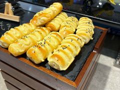 -昆山裕元花园酒店·温莎西餐厅