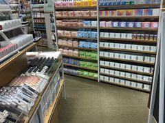 -名创优品(海珠乐峰广场店)