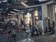 -豪思成DK健身私教连锁(凯乐国际店)