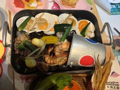 -水桶王国主题餐厅·聚会·生日派对·亲子活动·家庭套餐(亚龙湾希尔顿店)