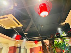 -大匠工房古船木艺术餐厅·猪肚鸡专门店(长白仙岛店)