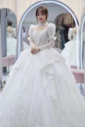 -LOVE SHINE婚纱·红鼎庄龙凤褂·妈妈装定制
