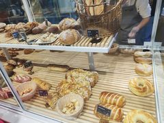 -焙丽拾光(麦凯乐直营店)