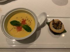 杨枝甘露-三号黄浦会Canton Table