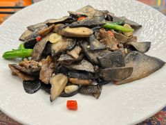 -乡村馕坑肉·烧烤·新疆菜·本地人更爱吃(阿勒泰首店)