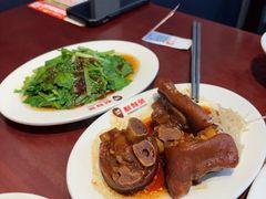 猪脚-胡须张鲁肉饭(美食文化馆店)