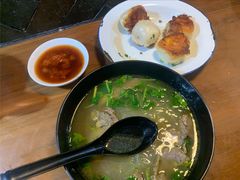 -舒蔡记生煎菜饭(云南中路店)