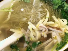 -小姜锅贴(凤凰街店)