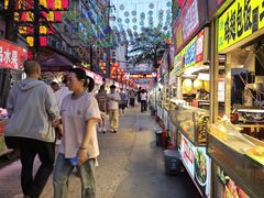 -正宁路小吃夜市