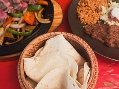 -Pistolera Mexican Cantina女枪手墨西哥餐厅(碧云路店)