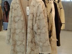 -ZARA(大上海时代广场店)