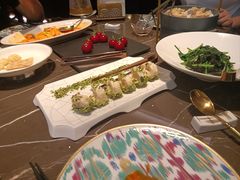 -海派悦庭·海胆烧麦·新融合菜(凯德广场店)