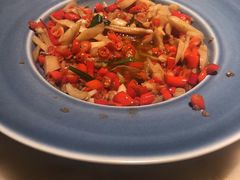 -佬麻雀·新湘菜(珠海金发购物中心店)