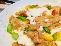 -港丽餐厅(高德置地店)