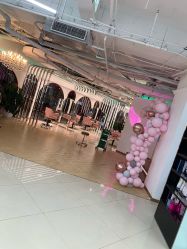 -BULB STUDIO 巴柏明星发型工作室