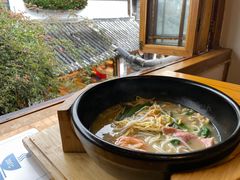 -勺子米线·云南传统小吃市集(四方街店)