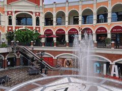 -佛罗伦萨小镇广佛名品奥特莱斯(疏港路店)