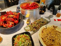 -巴厘龙虾·榜首油焖大虾(音乐学院·沿江酒馆店)