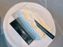 -W COLLECTIVE  DESSERT SHOP