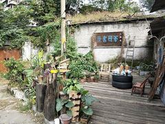 -黄桷坪涂鸦艺术街