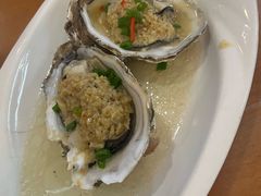 蒜蓉蒸乳山生蚝-友强·23年特色海鲜大排档(厦门店)