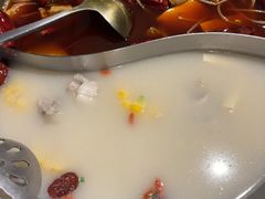 -麻田会 ·鲜活现烹·牛蛙火锅(珠江新城维家思广场店)