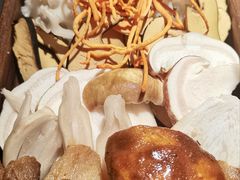 -野·大山里土鸡火锅(万科里店)