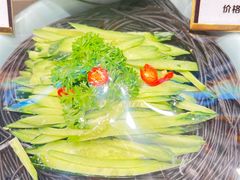 -山河屯铁锅炖鲜鹅·东北菜(开发区一店)