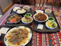 -大食代美食广场(上海中心店)