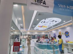 -熊小米专业儿童游泳馆