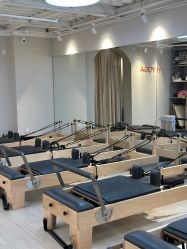 -YesYoga瑜伽普拉提塑形体雕馆