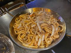 -麦凯伦烧烤·精酿超级工厂店(金桥总店)
